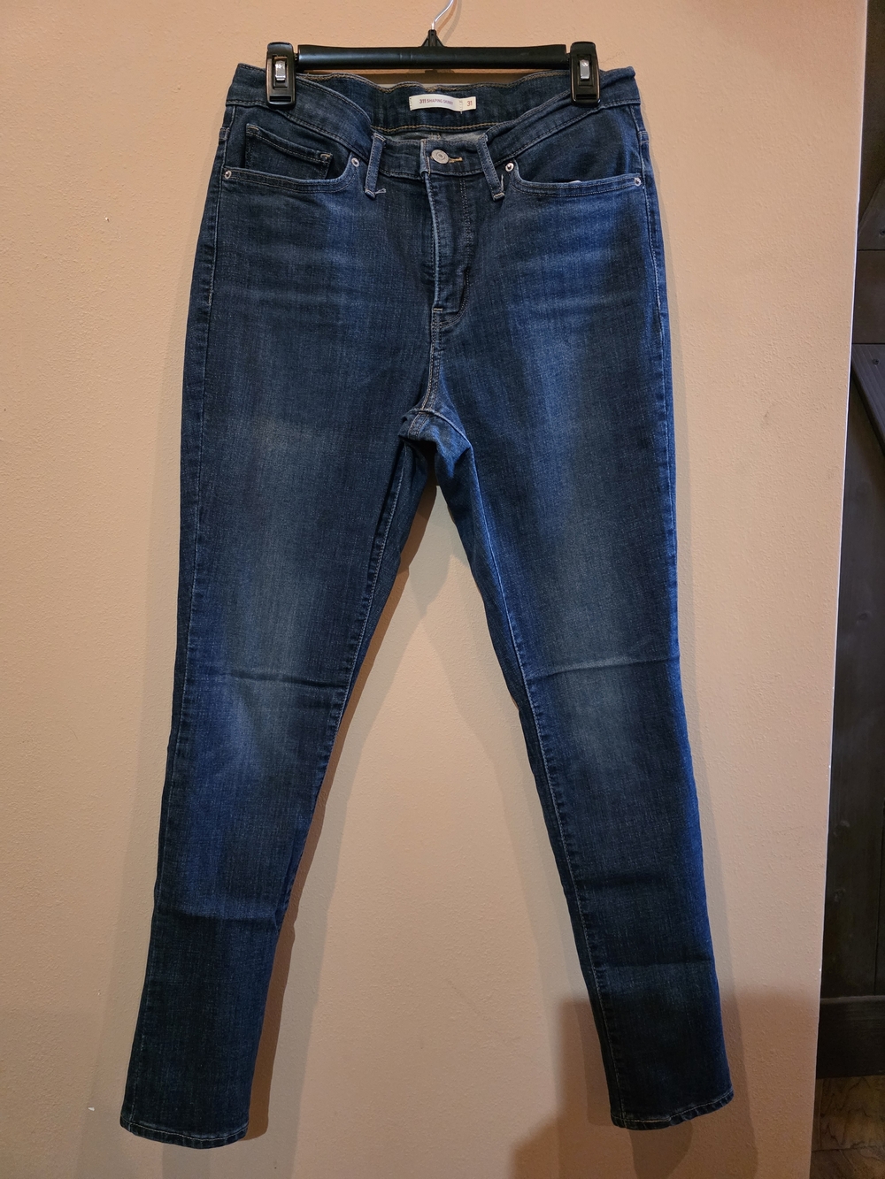 Levi's Women 311 Shaping Skinny Jeans Size 31x30